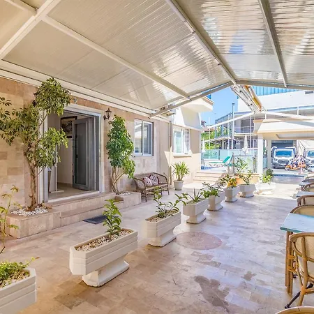 Apartment Near To Center And