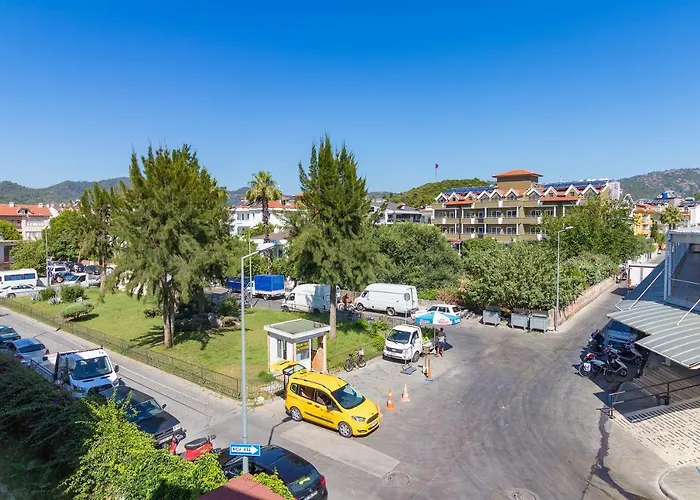 Star Apart Otel * מרמריס