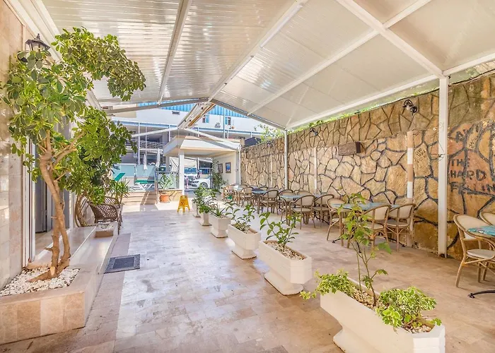 Star Apart Otel דירה